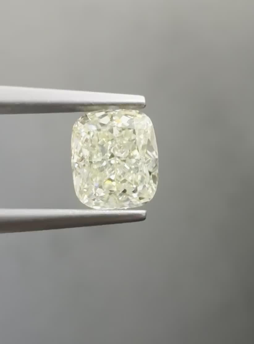 1.03ct Cushion M VS1 Natural Diamond