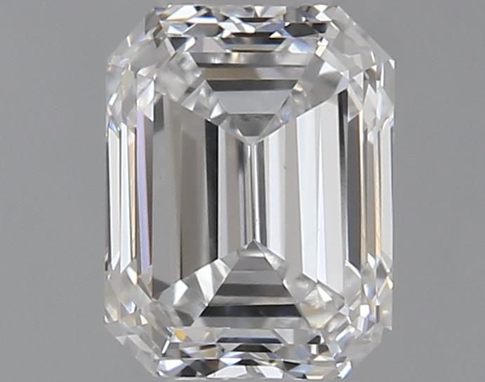 0.7ct Emerald E VS2 Natural Diamond