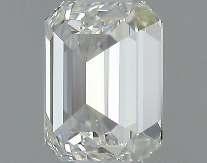 0.7ct Emerald I VVS1 Natural Diamond