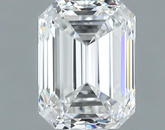 0.7ct Emerald E VS1 Natural Diamond