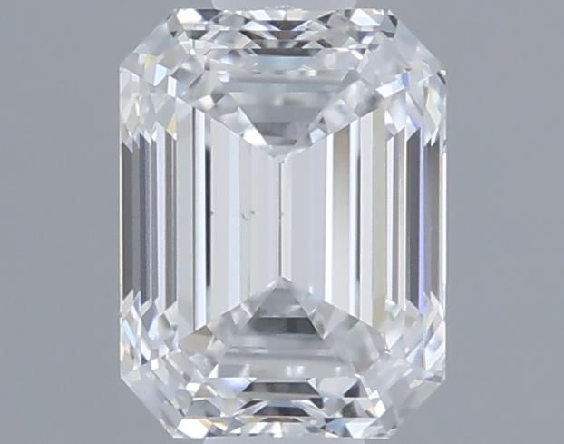 0.7ct Emerald E VS2 Natural Diamond