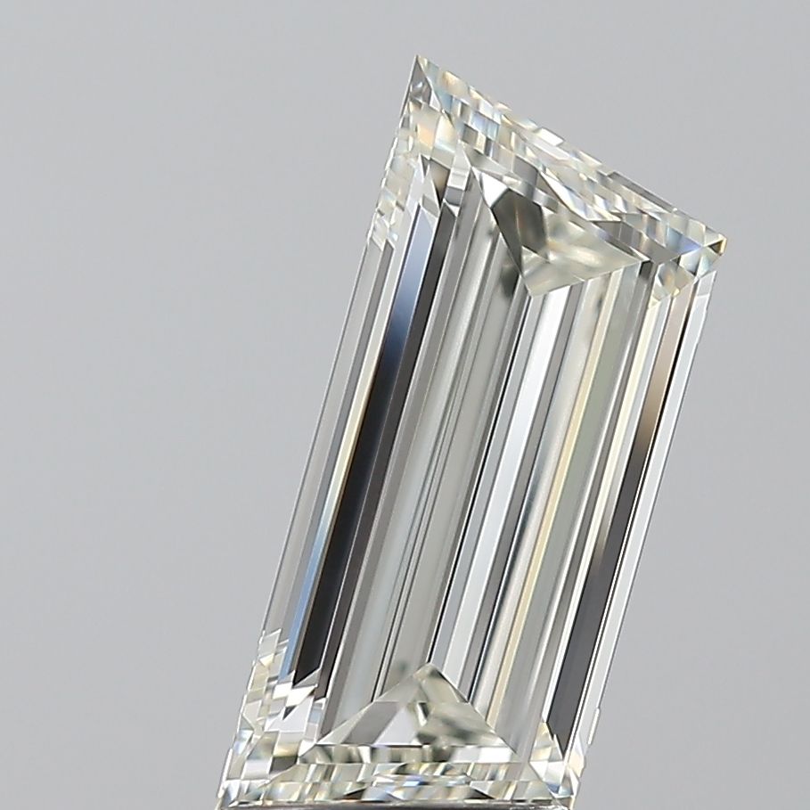 2.01ct Trapezoid J VS1 Natural Diamond