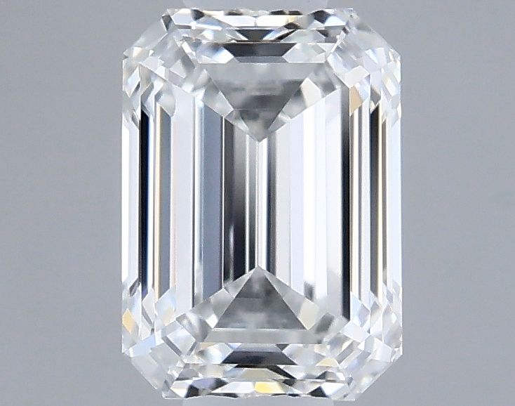 0.7ct Emerald E VVS1 Natural Diamond