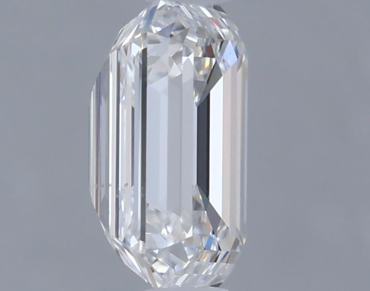 0.83ct Emerald E VS2 Natural Diamond