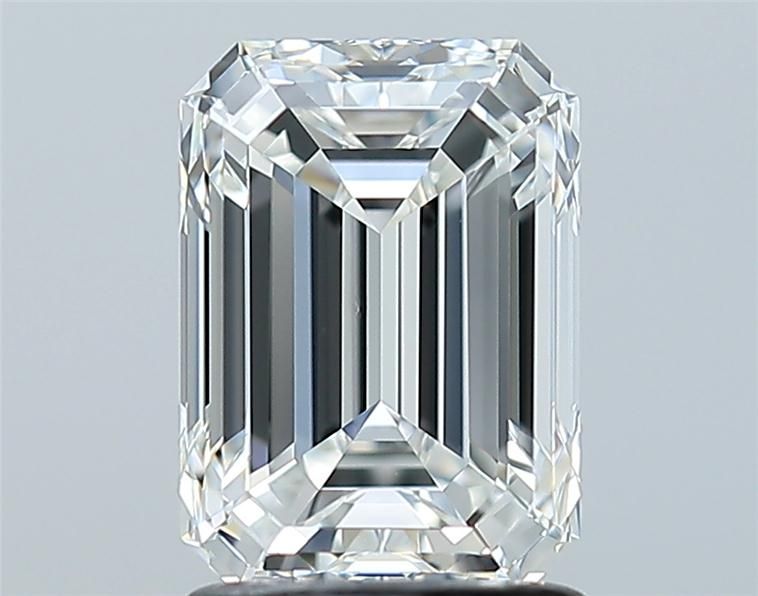 1.7ct Emerald G VVS2 Natural Diamond