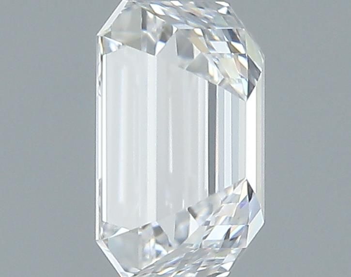 0.7ct Emerald E VS1 Natural Diamond