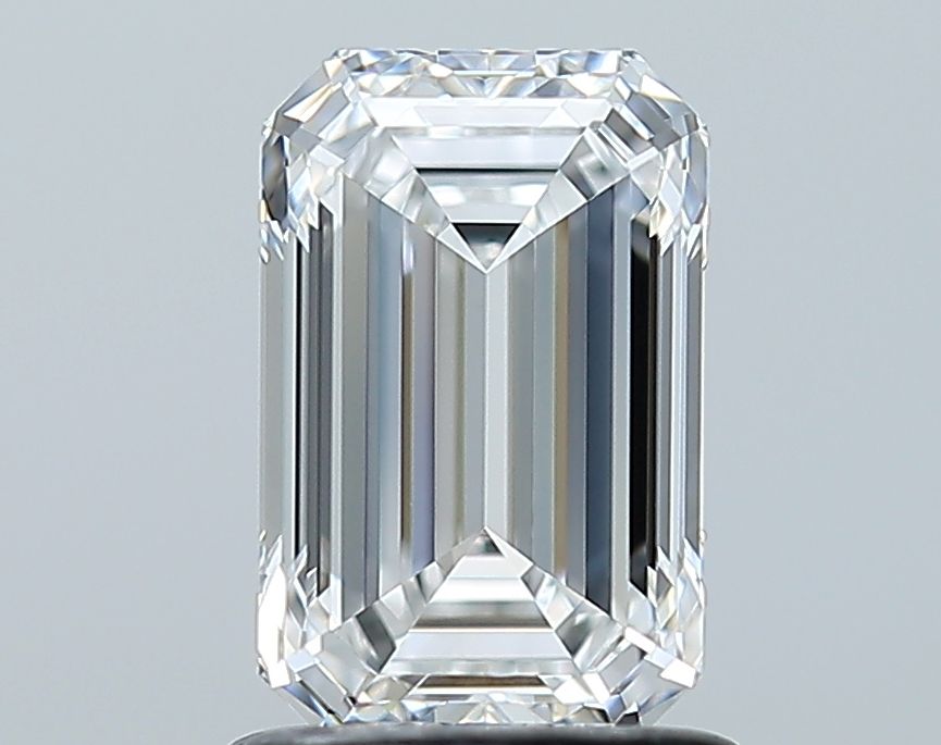 1.3ct Emerald E VVS2 Natural Diamond