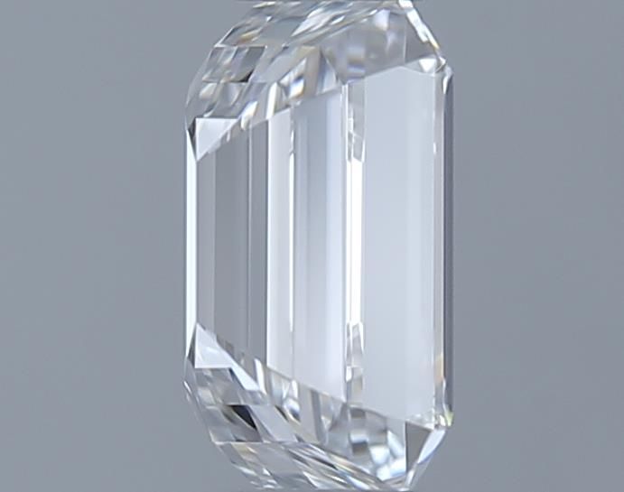 0.7ct Emerald D VVS1 Natural Diamond