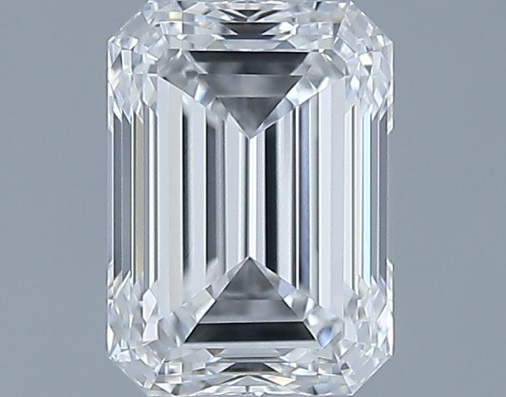 0.7ct Emerald E VVS2 Natural Diamond