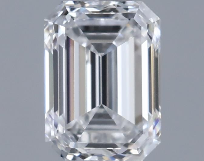 0.7ct Emerald D VVS2 Natural Diamond
