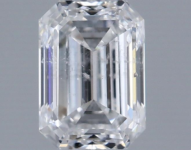 0.7ct Emerald E SI2 Natural Diamond