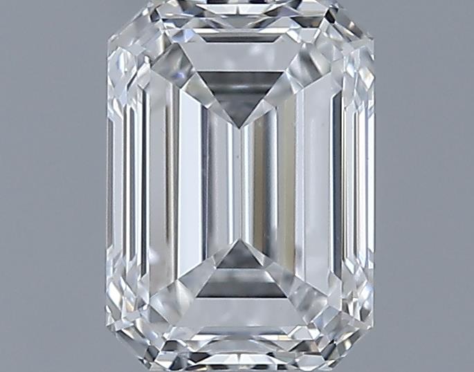 0.7ct Emerald E VS2 Natural Diamond