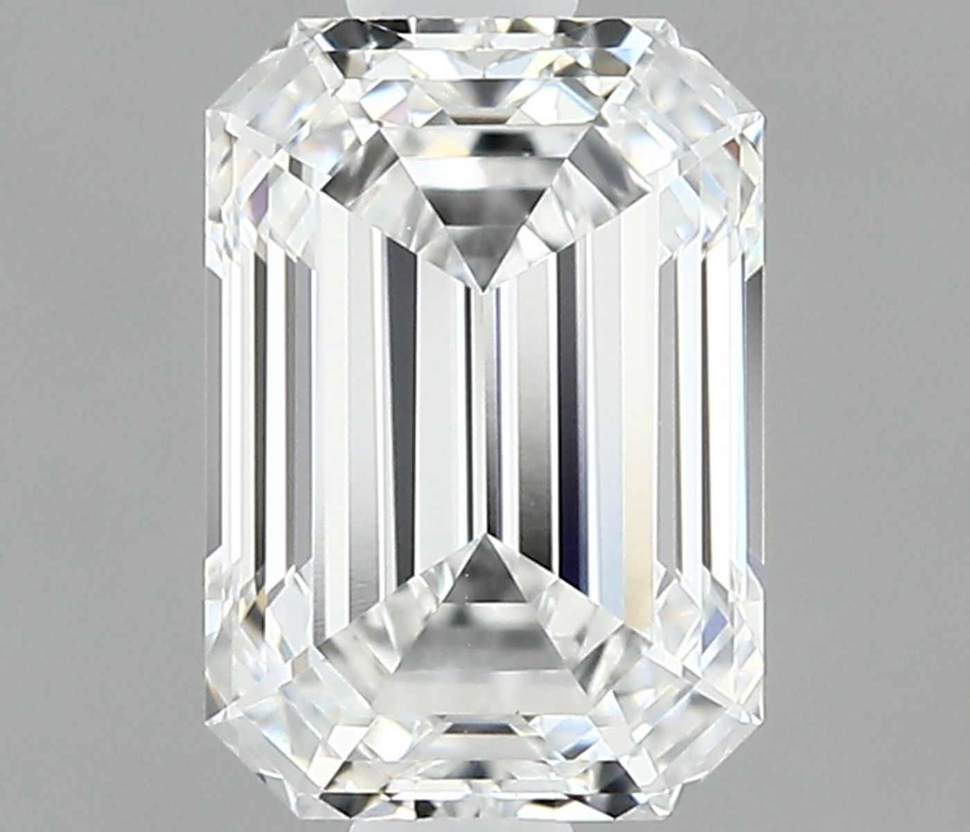 0.9ct Emerald E VS1 Natural Diamond