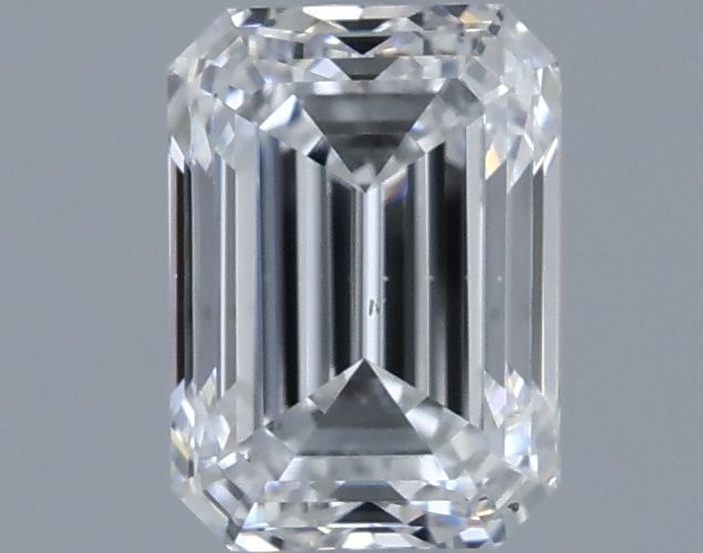 0.9ct Emerald E SI1 Natural Diamond