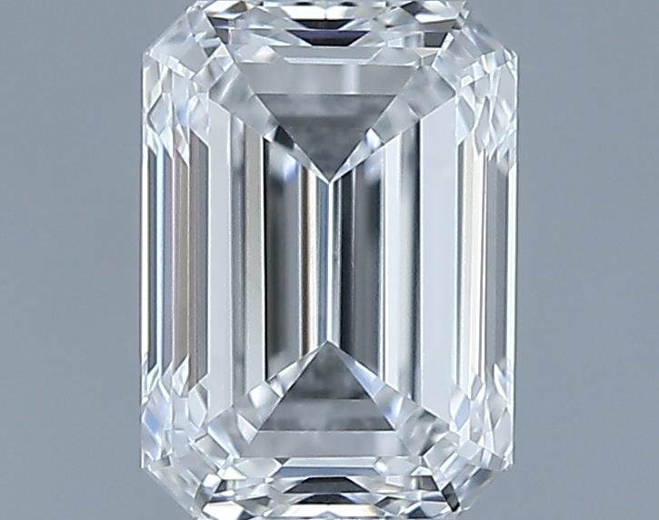 0.7ct Emerald E VVS2 Natural Diamond
