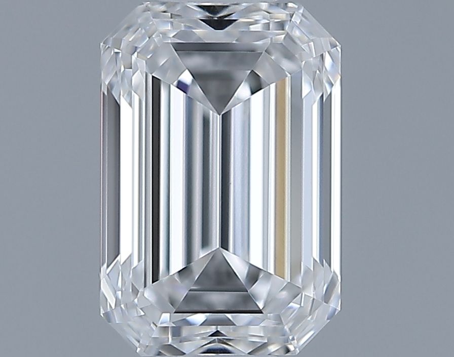 0.9ct Emerald D VVS1 Natural Diamond