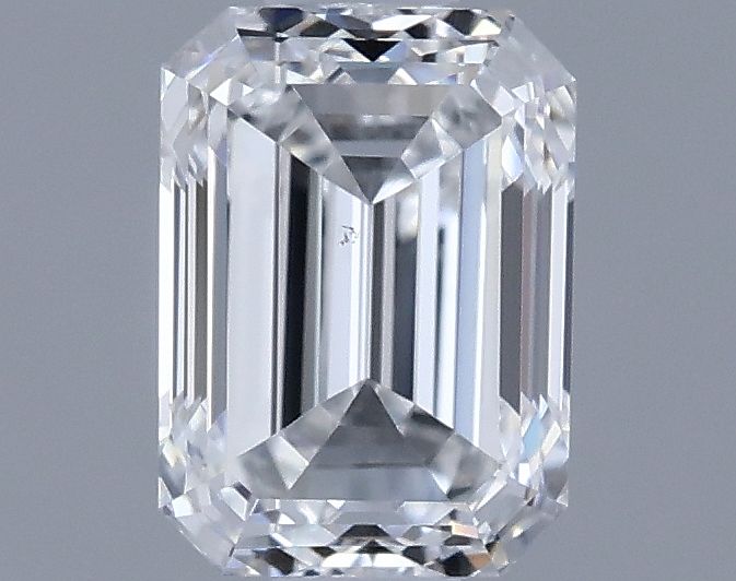 0.7ct Emerald E VS2 Natural Diamond