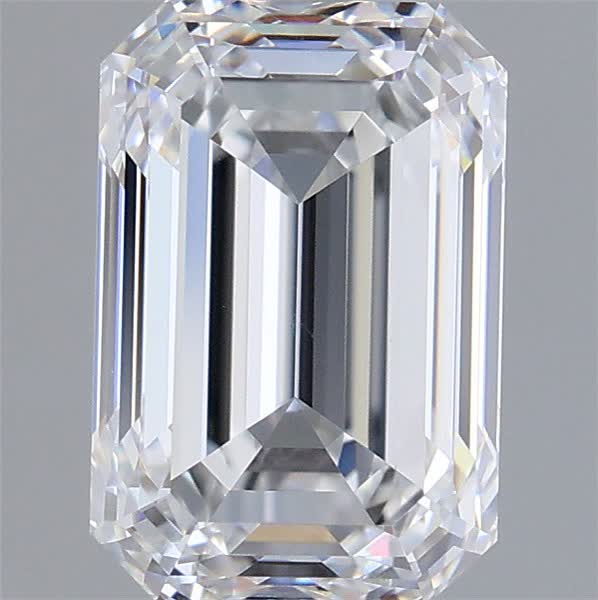 1.8ct Emerald E VS2 Natural Diamond