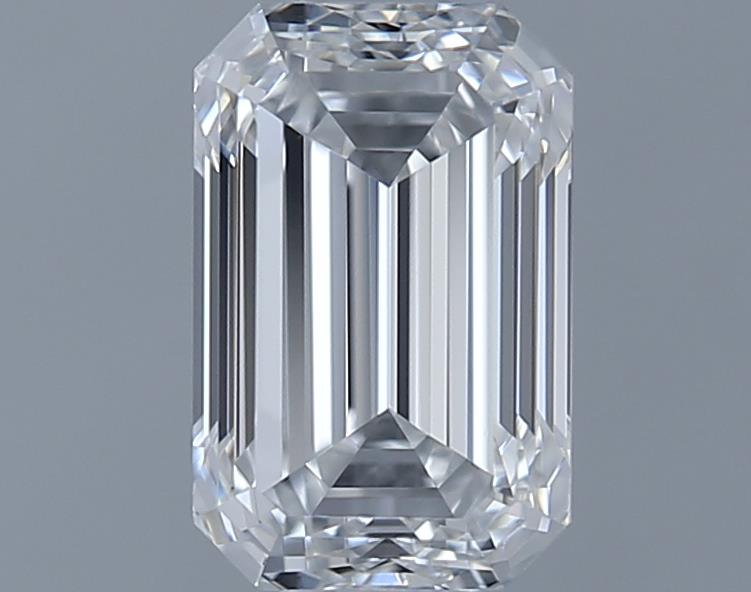0.7ct Emerald E VVS2 Natural Diamond