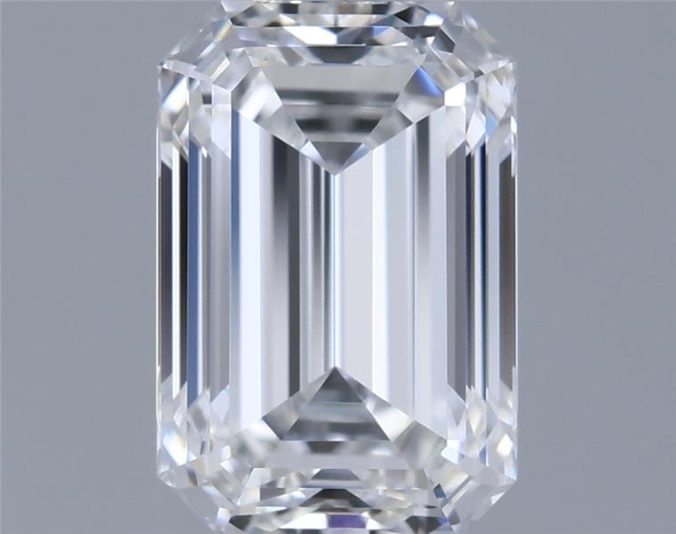 0.9ct Emerald E VVS1 Natural Diamond