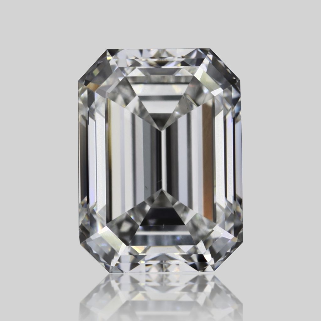 0.7ct Emerald F VS2 Natural Diamond