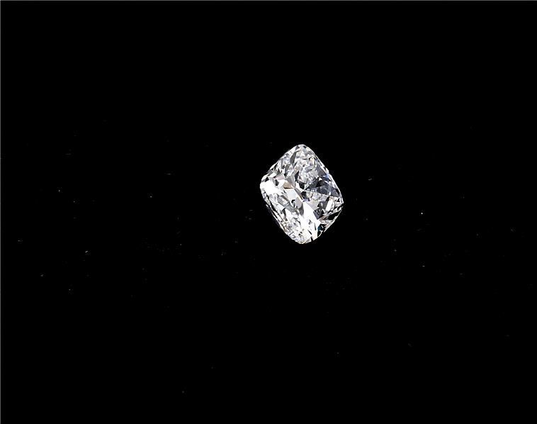 1.5ct Cushion E VS1 Natural Diamond