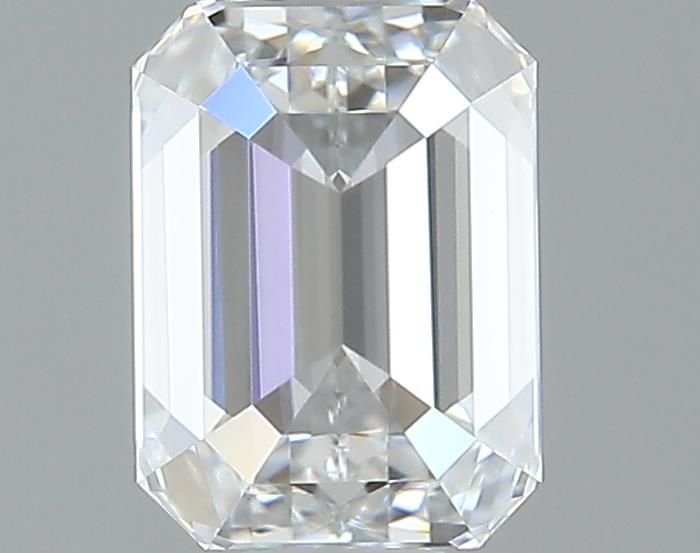 0.7ct Emerald E VVS2 Natural Diamond