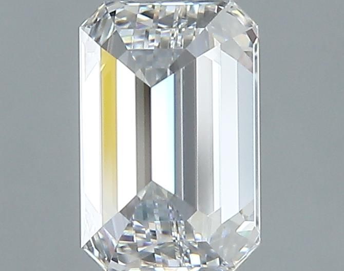 0.9ct Emerald F VVS1 Natural Diamond