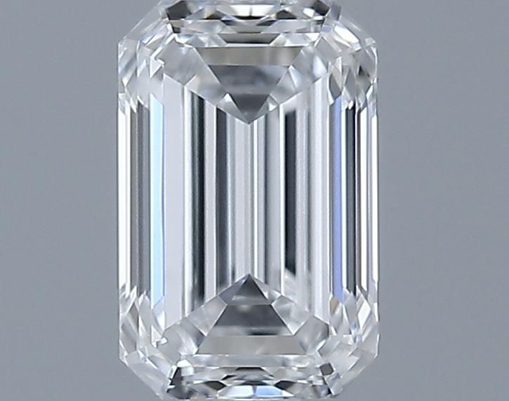 0.9ct Emerald E VVS1 Natural Diamond