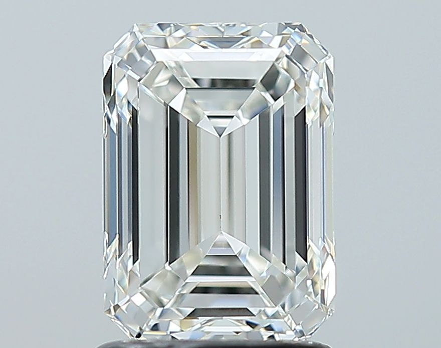 1.7ct Emerald I VVS2 Natural Diamond