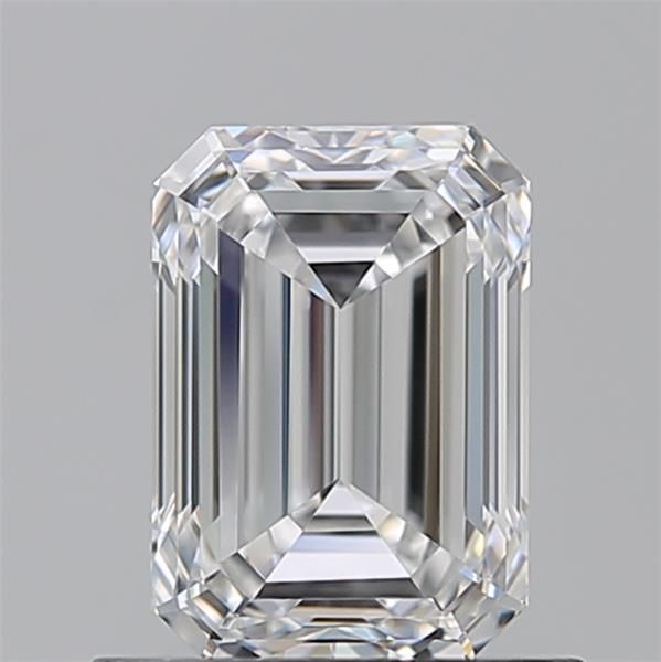 0.9ct Emerald E VVS2 Natural Diamond