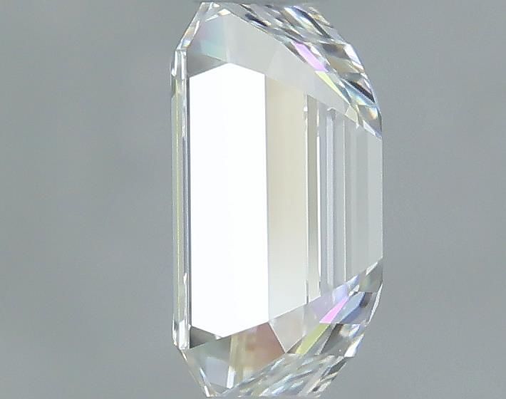 0.7ct Emerald E VVS1 Natural Diamond