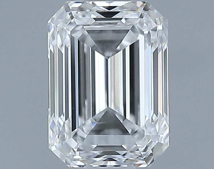 0.9ct Emerald E VVS1 Natural Diamond
