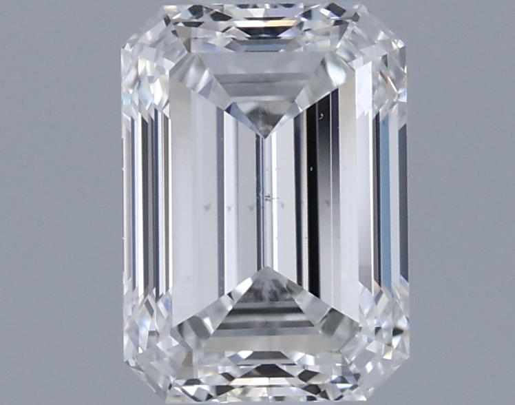0.7ct Emerald E VS2 Natural Diamond