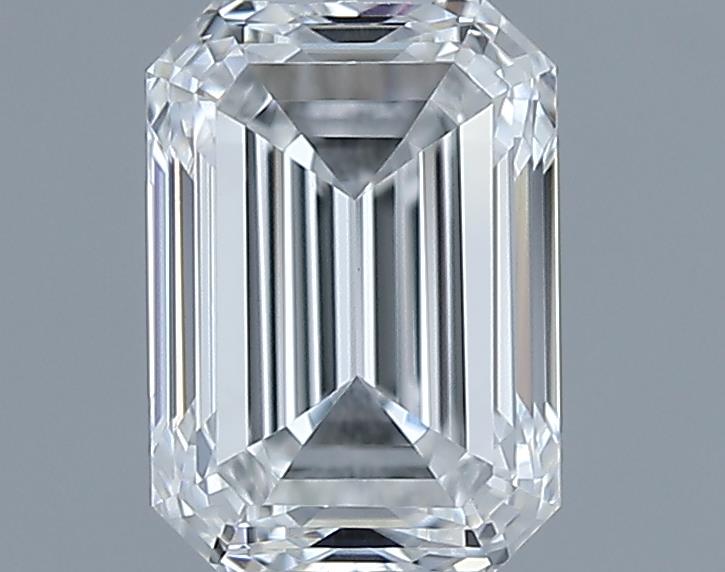 0.7ct Emerald F VVS2 Natural Diamond