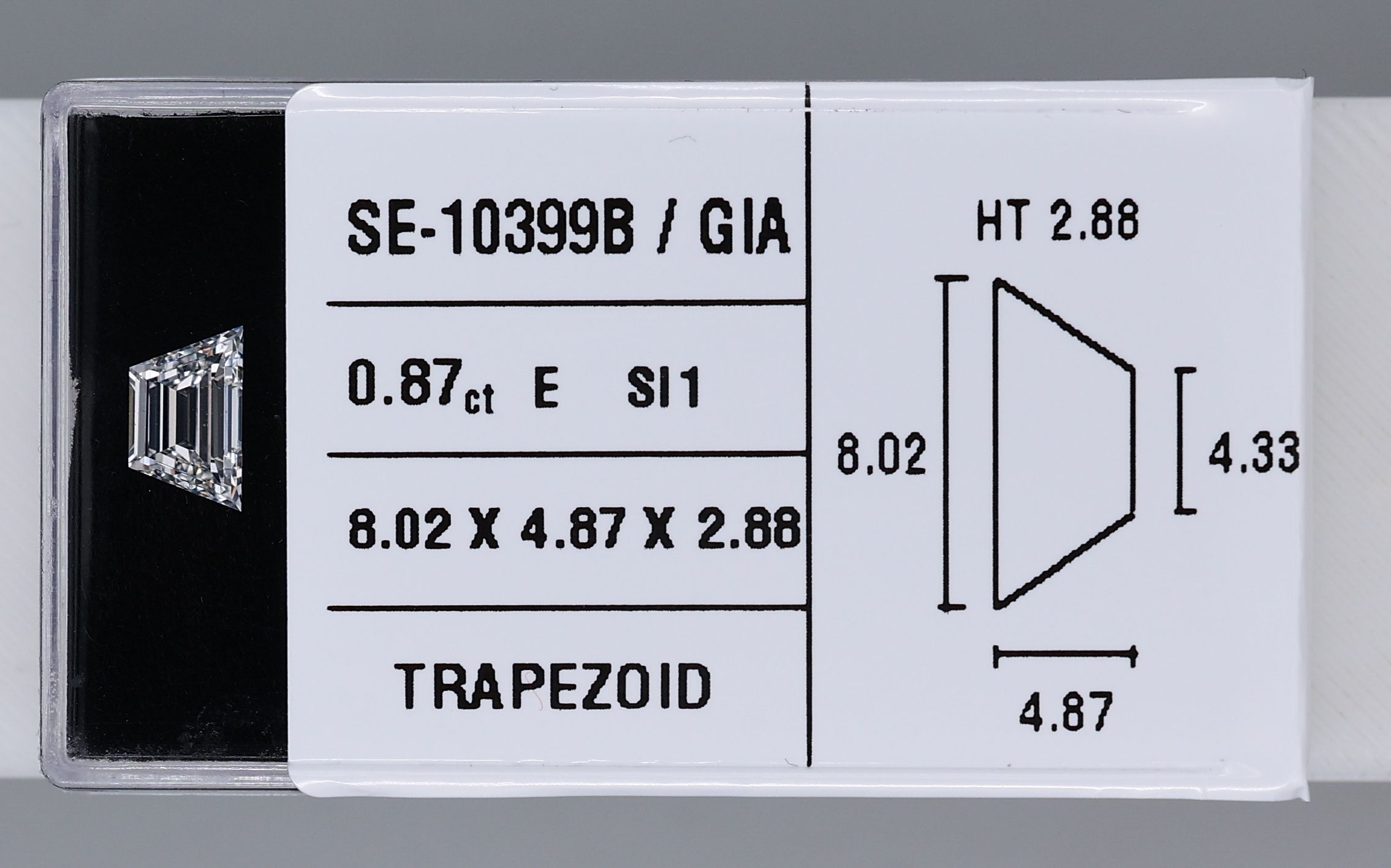 0.87ct Trapezoid E SI1 Natural Diamond
