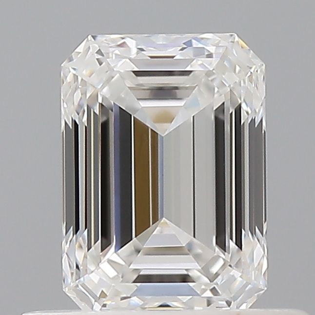 0.7ct Emerald E VVS2 Natural Diamond