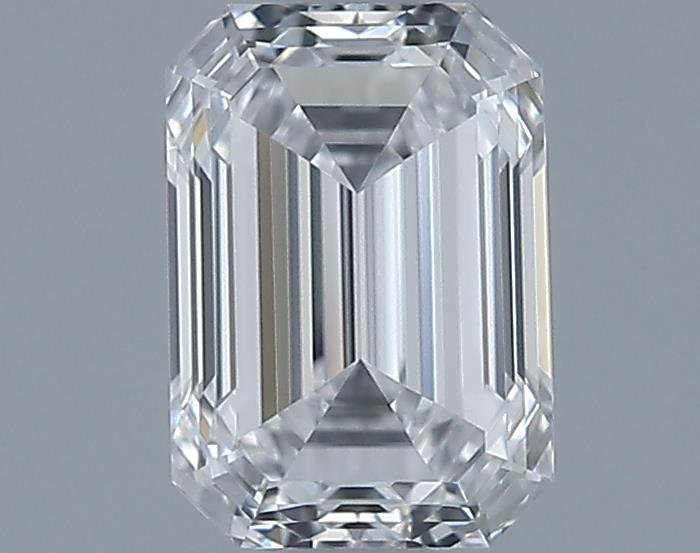 0.7ct Emerald E VVS1 Natural Diamond