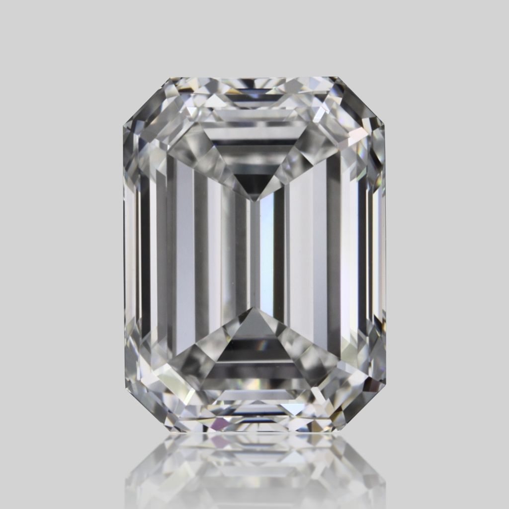 0.7ct Emerald F VVS2 Natural Diamond