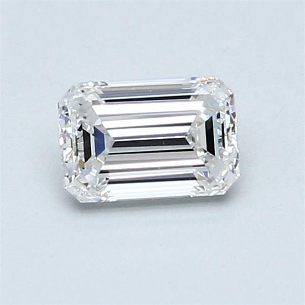 0.7ct Emerald E VS2 Natural Diamond