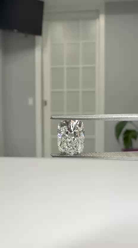 2.5ct Cushion Modified H VS1 Natural Diamond