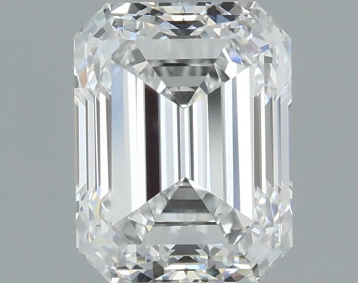 0.9ct Emerald E VVS1 Natural Diamond