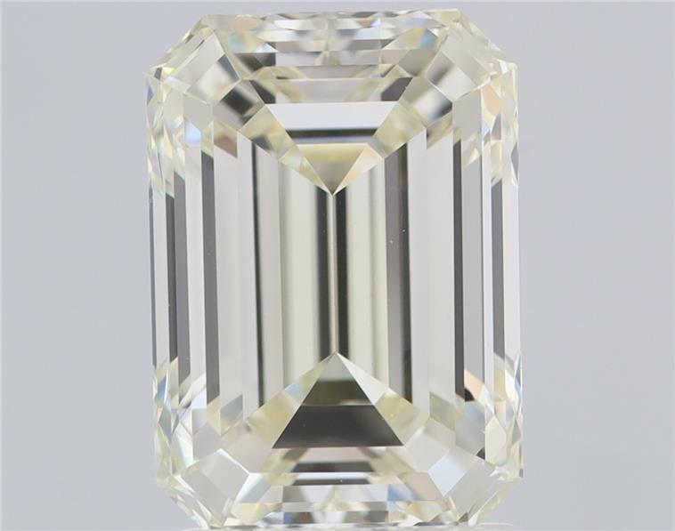 2.17ct Emerald M VVS2 Natural Diamond