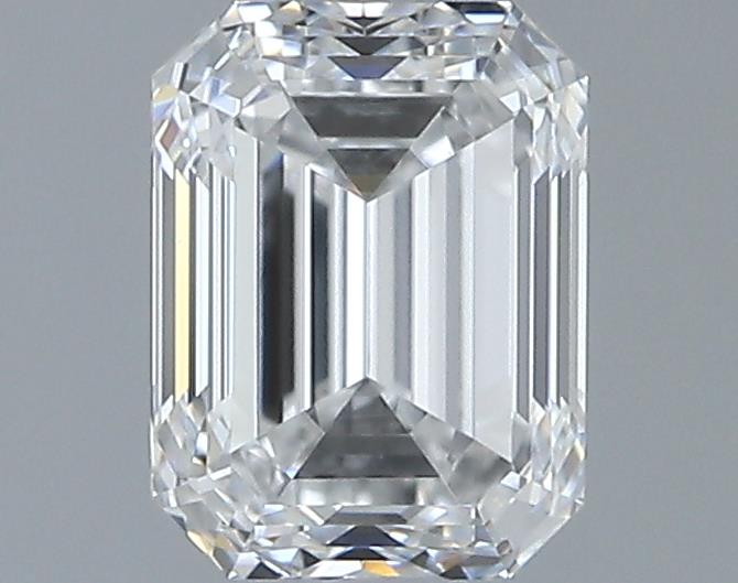 0.7ct Emerald E VVS2 Natural Diamond