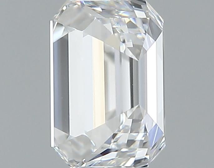 0.7ct Emerald D VS1 Natural Diamond