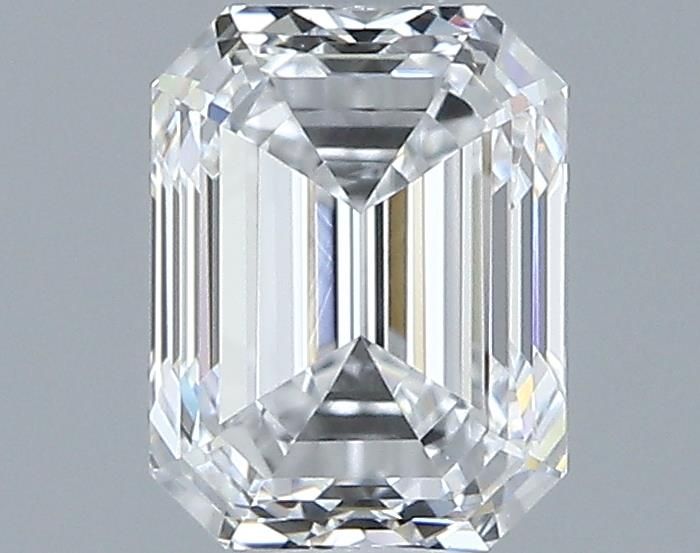 0.7ct Emerald D VVS2 Natural Diamond