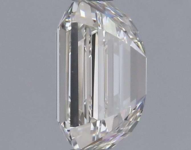 1.5ct Emerald J VVS2 Natural Diamond