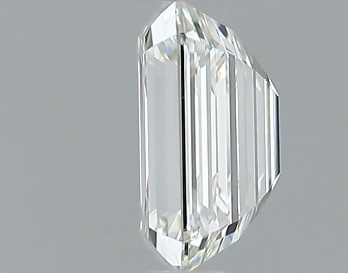 0.7ct Emerald I VVS2 Natural Diamond