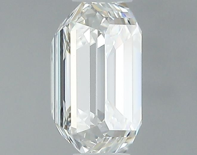 0.9ct Emerald H VVS2 Natural Diamond