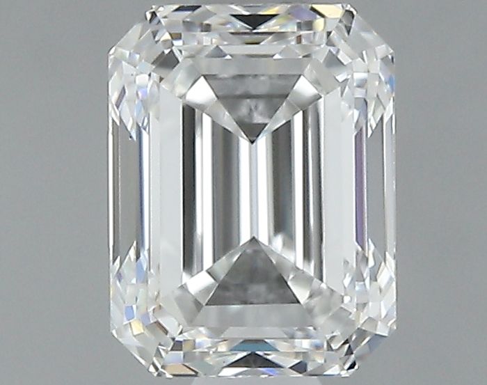 0.9ct Emerald E VS1 Natural Diamond
